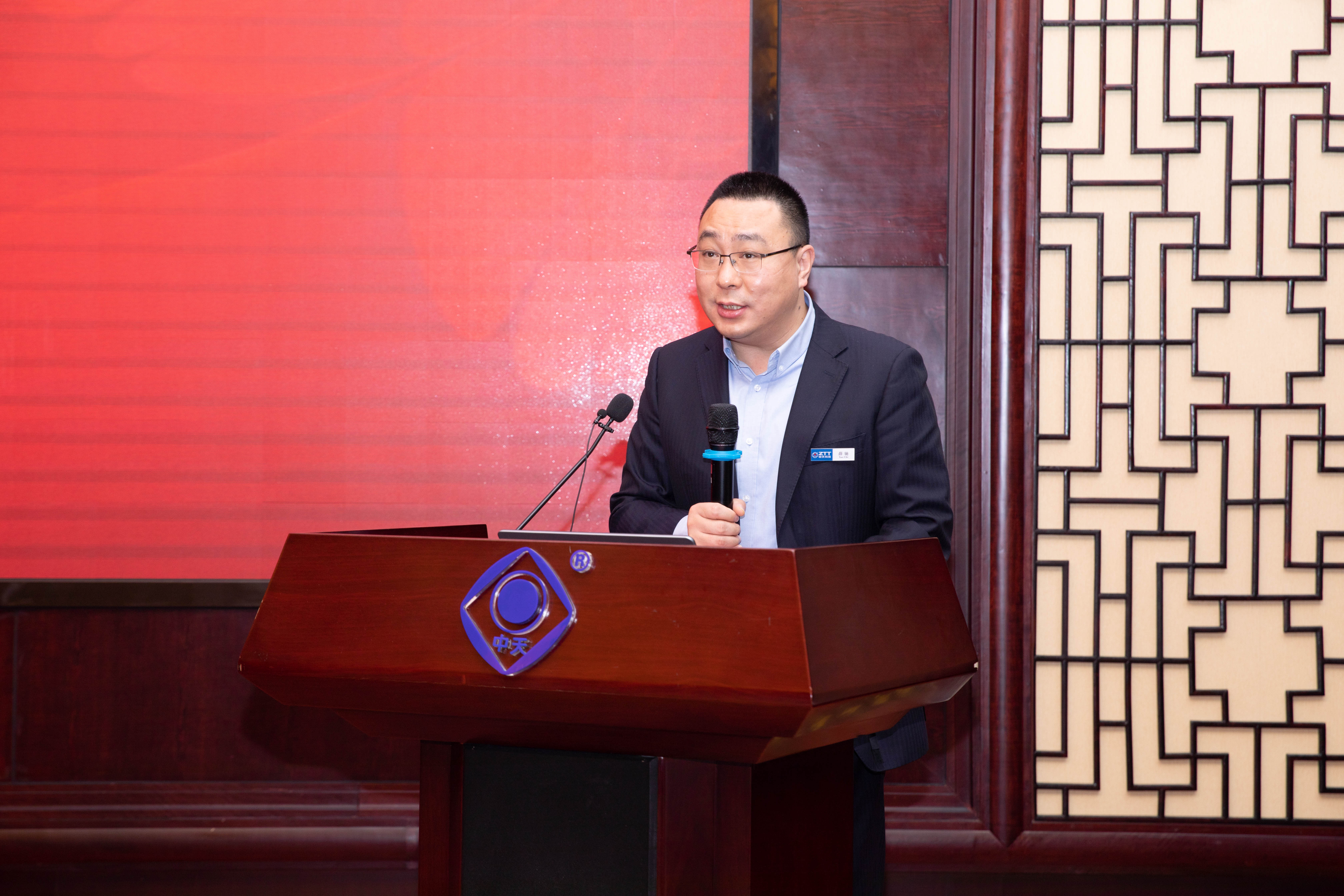 ΰ�¹���(victor1946)�ٷ���վ-Officials Website