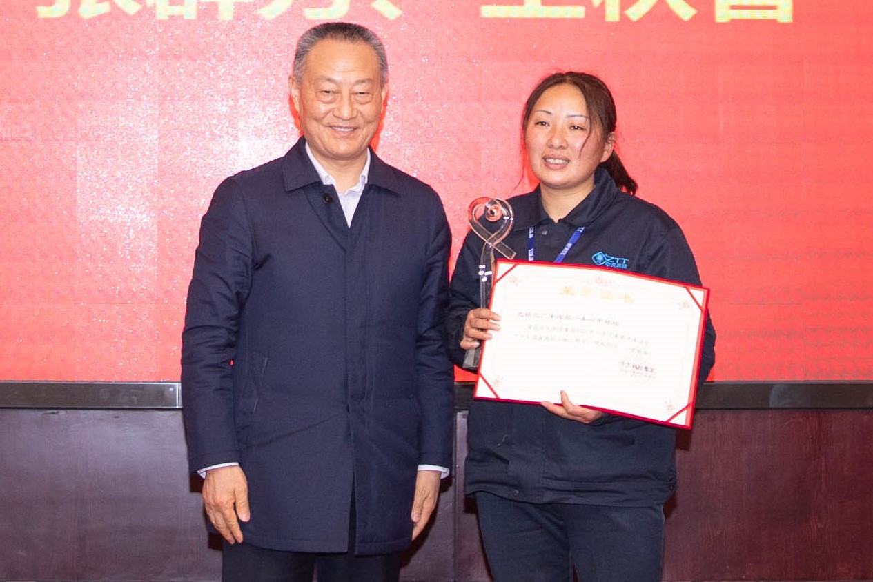 ΰ�¹���(victor1946)�ٷ���վ-Officials Website