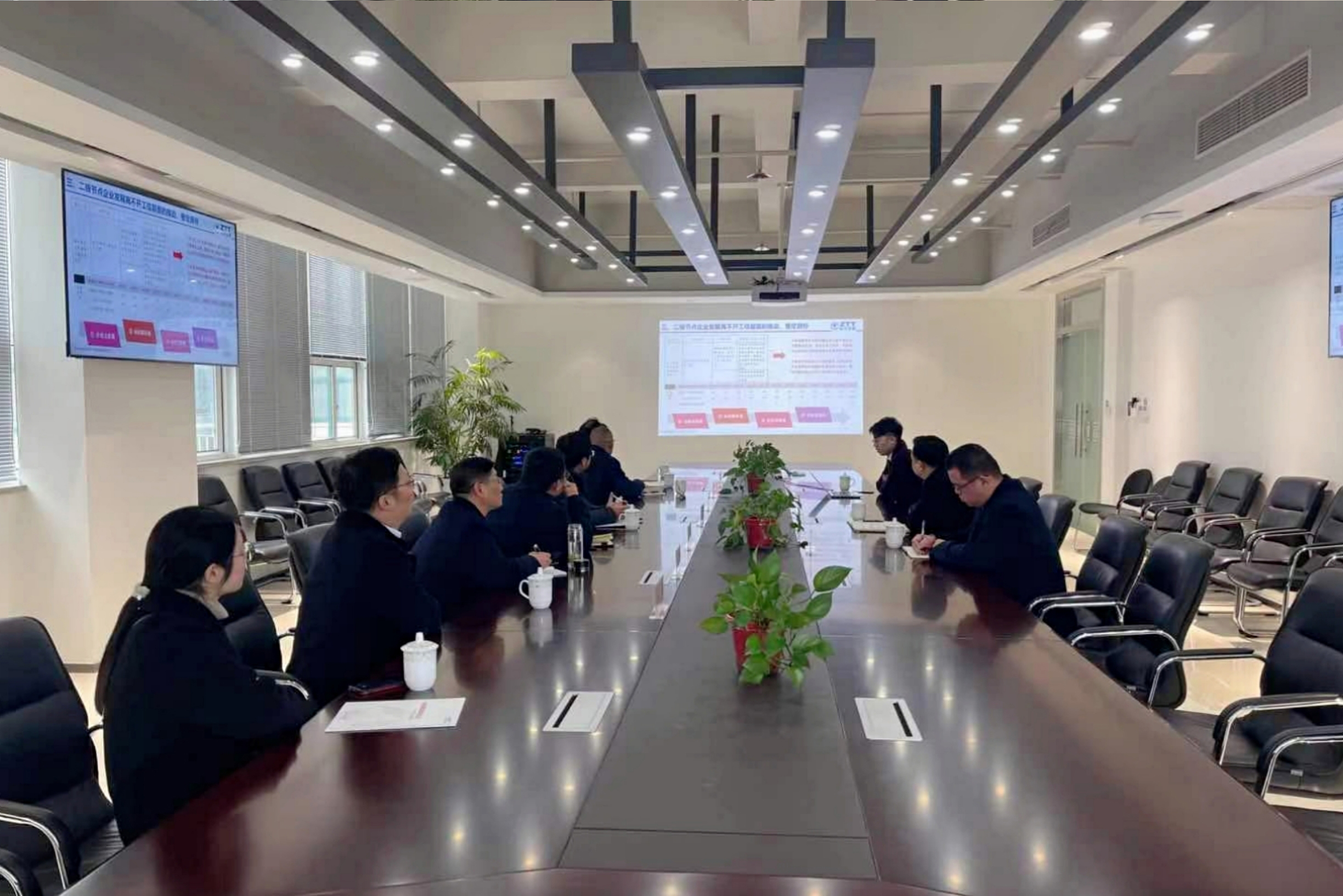 ΰ�¹���(victor1946)�ٷ���վ-Officials Website