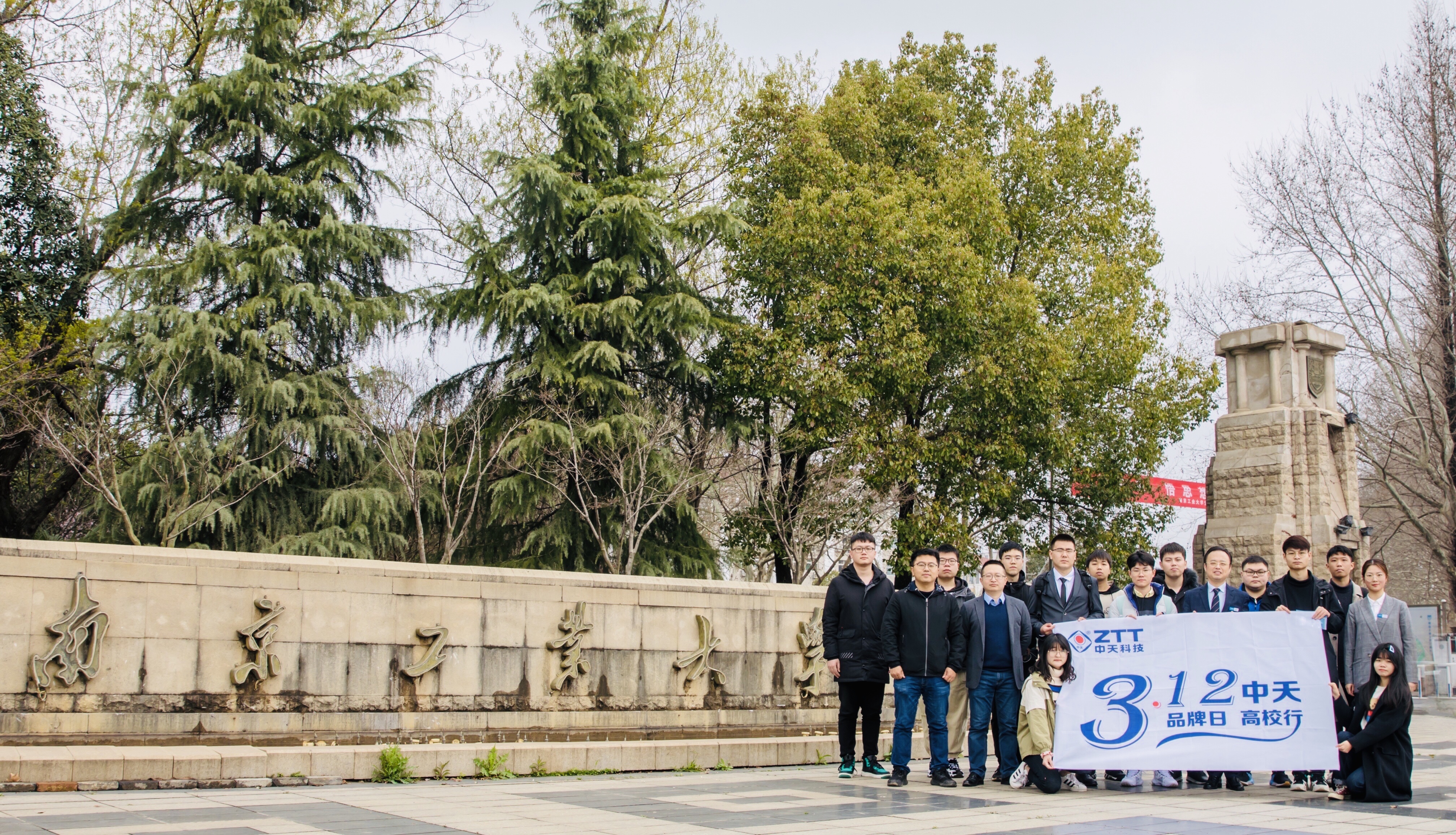 ΰ�¹���(victor1946)�ٷ���վ-Officials Website