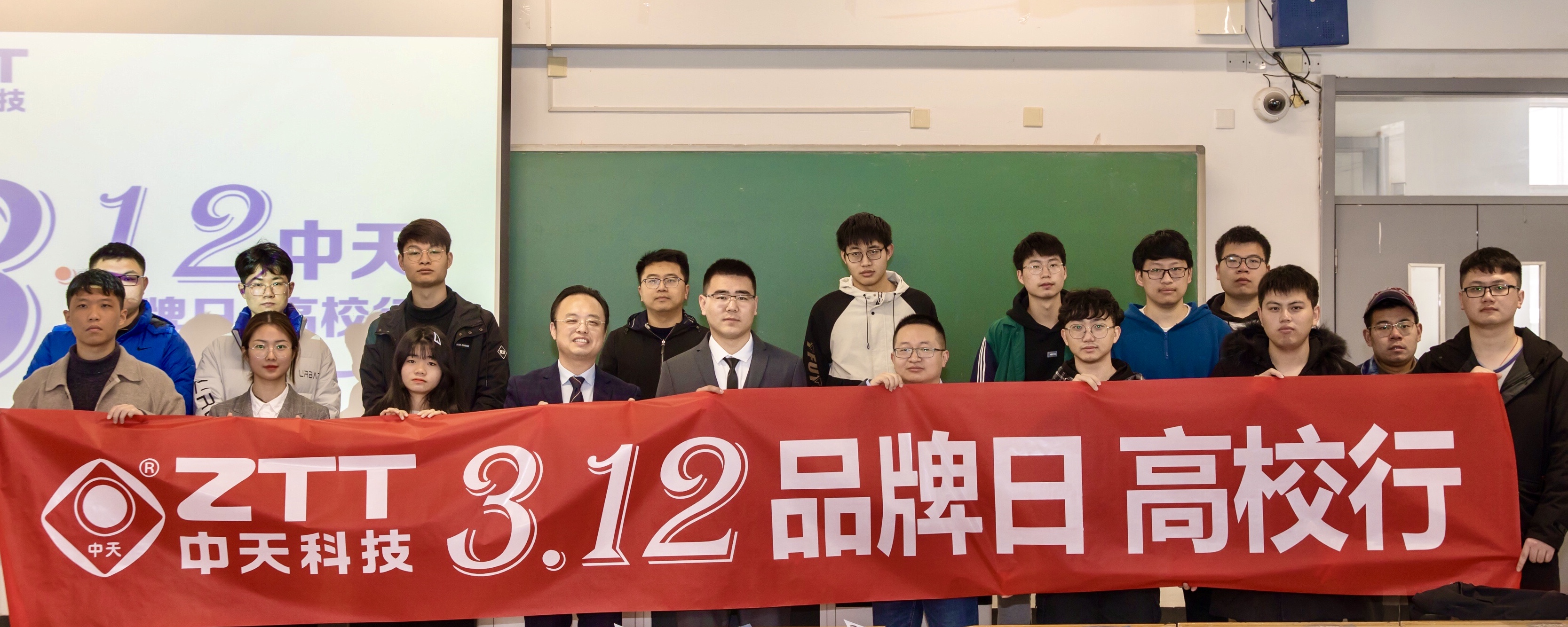 ΰ�¹���(victor1946)�ٷ���վ-Officials Website