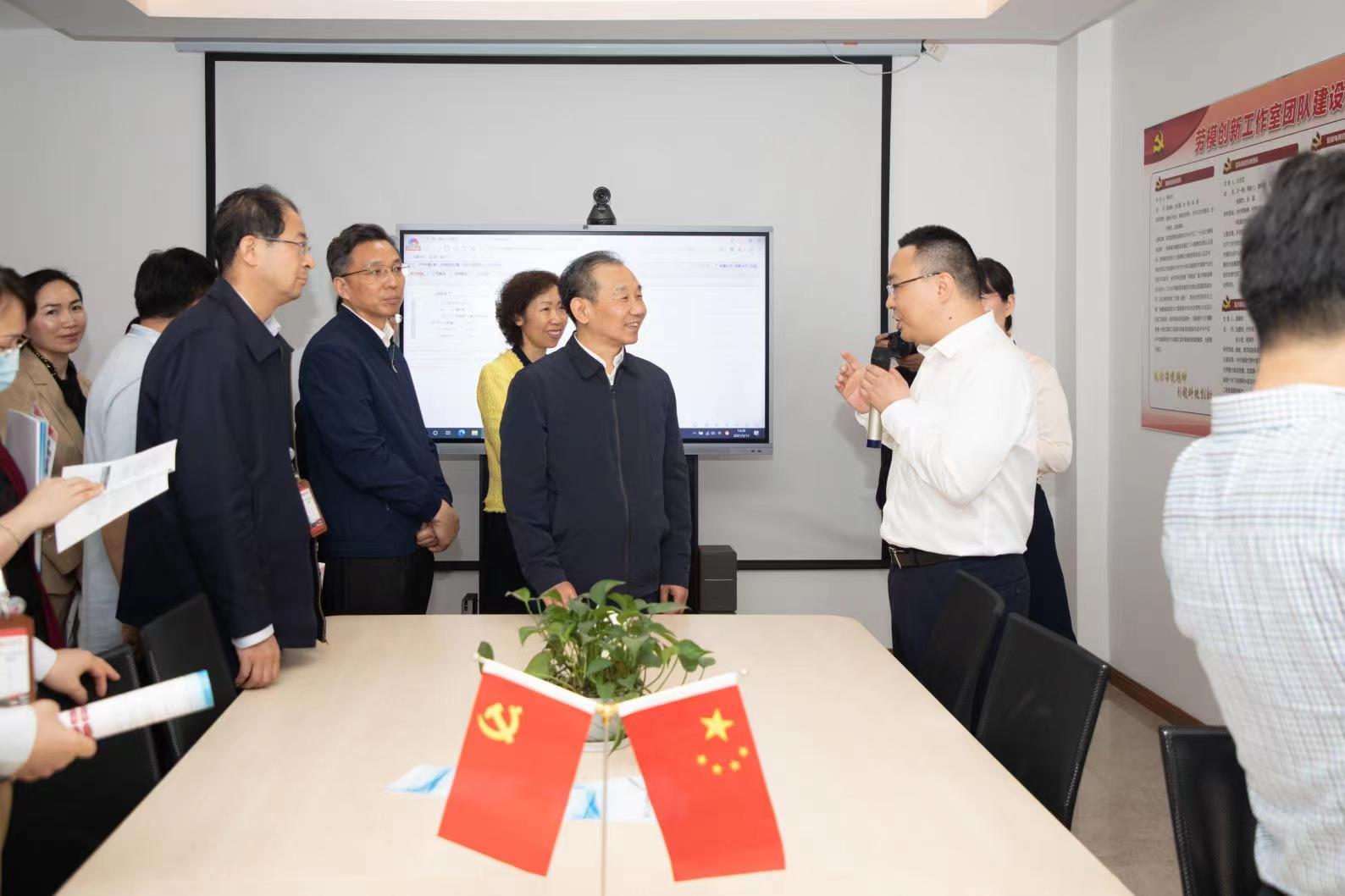 ΰ�¹���(victor1946)�ٷ���վ-Officials Website