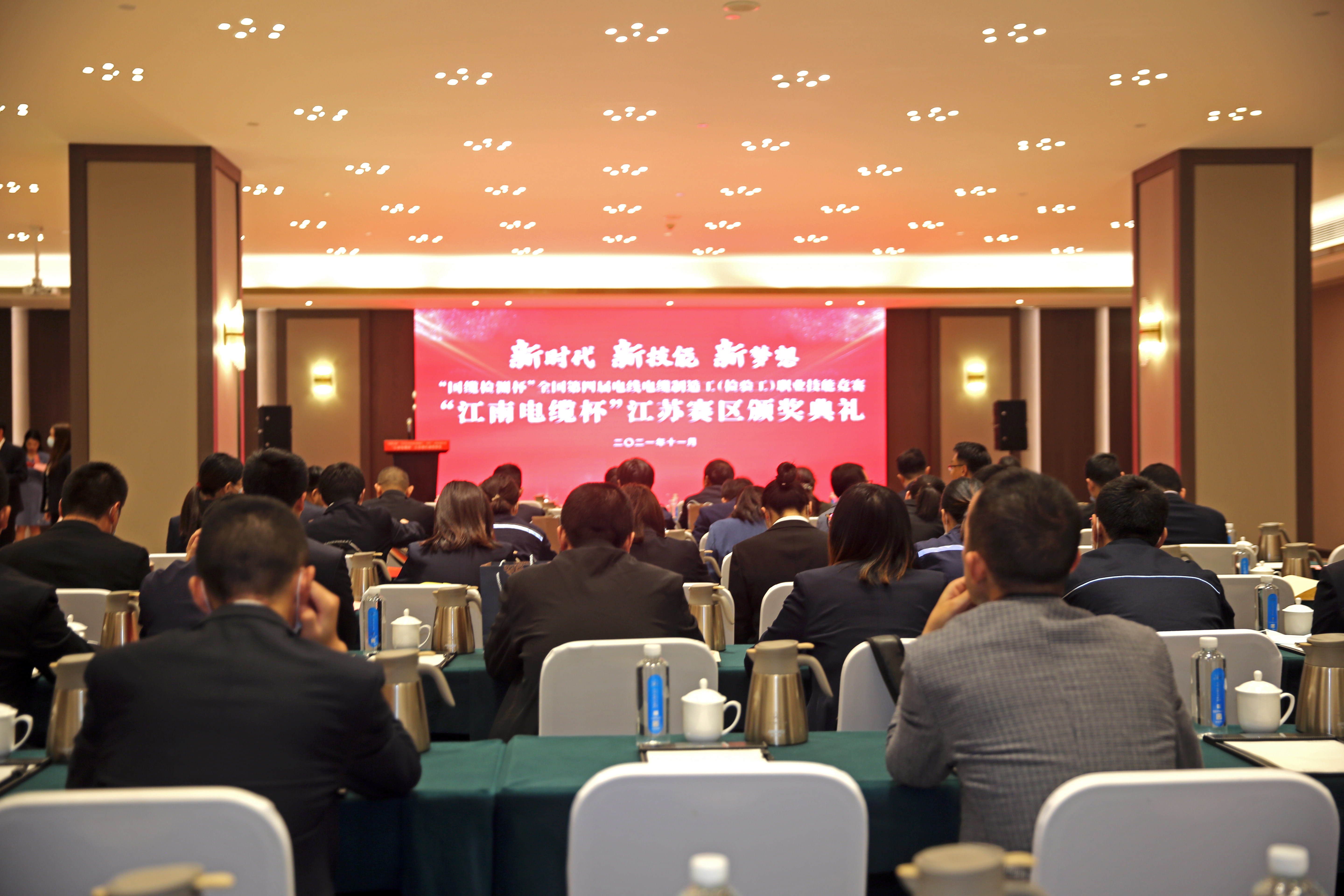 ΰ�¹���(victor1946)�ٷ���վ-Officials Website