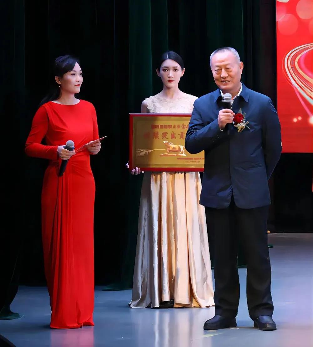 ΰ�¹���(victor1946)�ٷ���վ-Officials Website