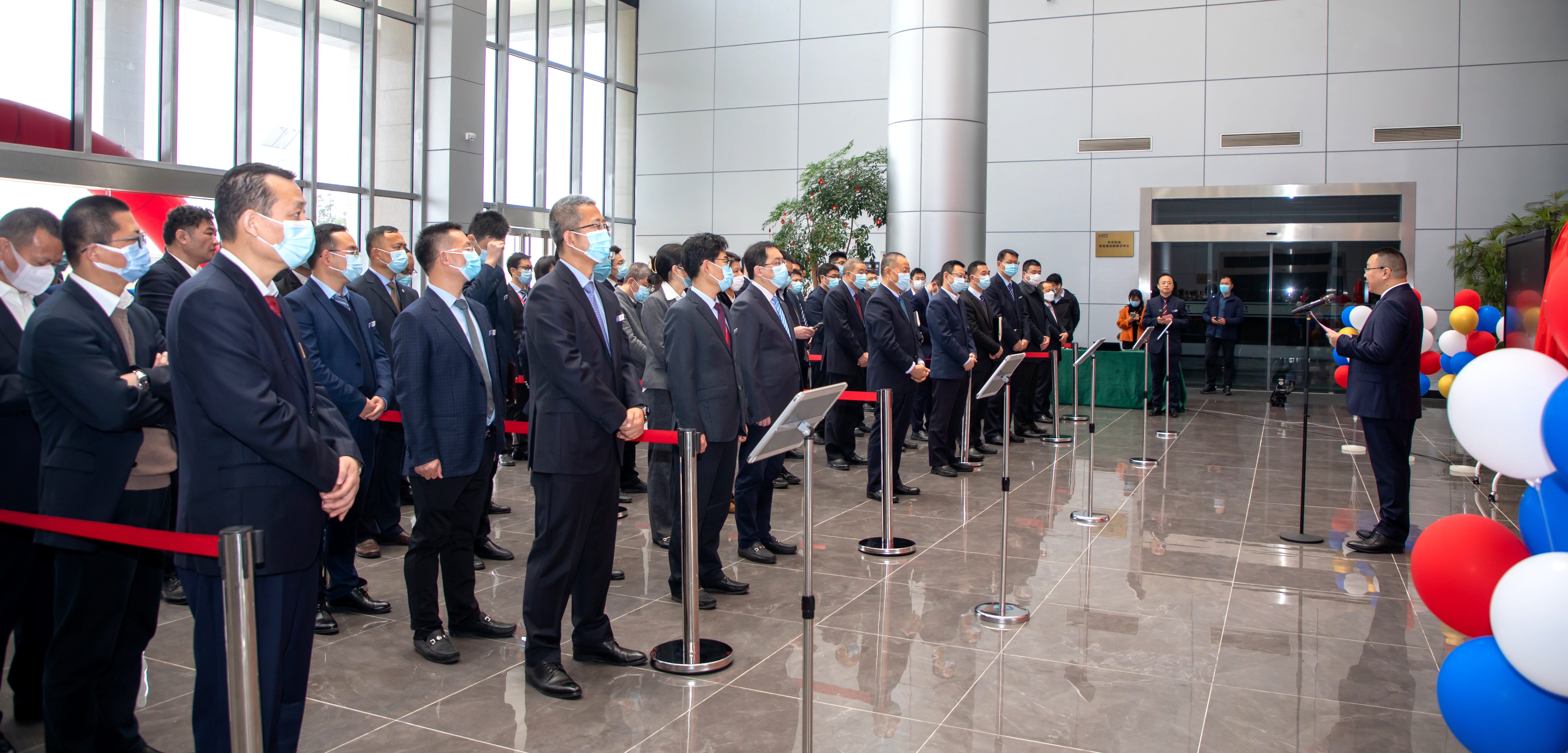 ΰ�¹���(victor1946)�ٷ���վ-Officials Website