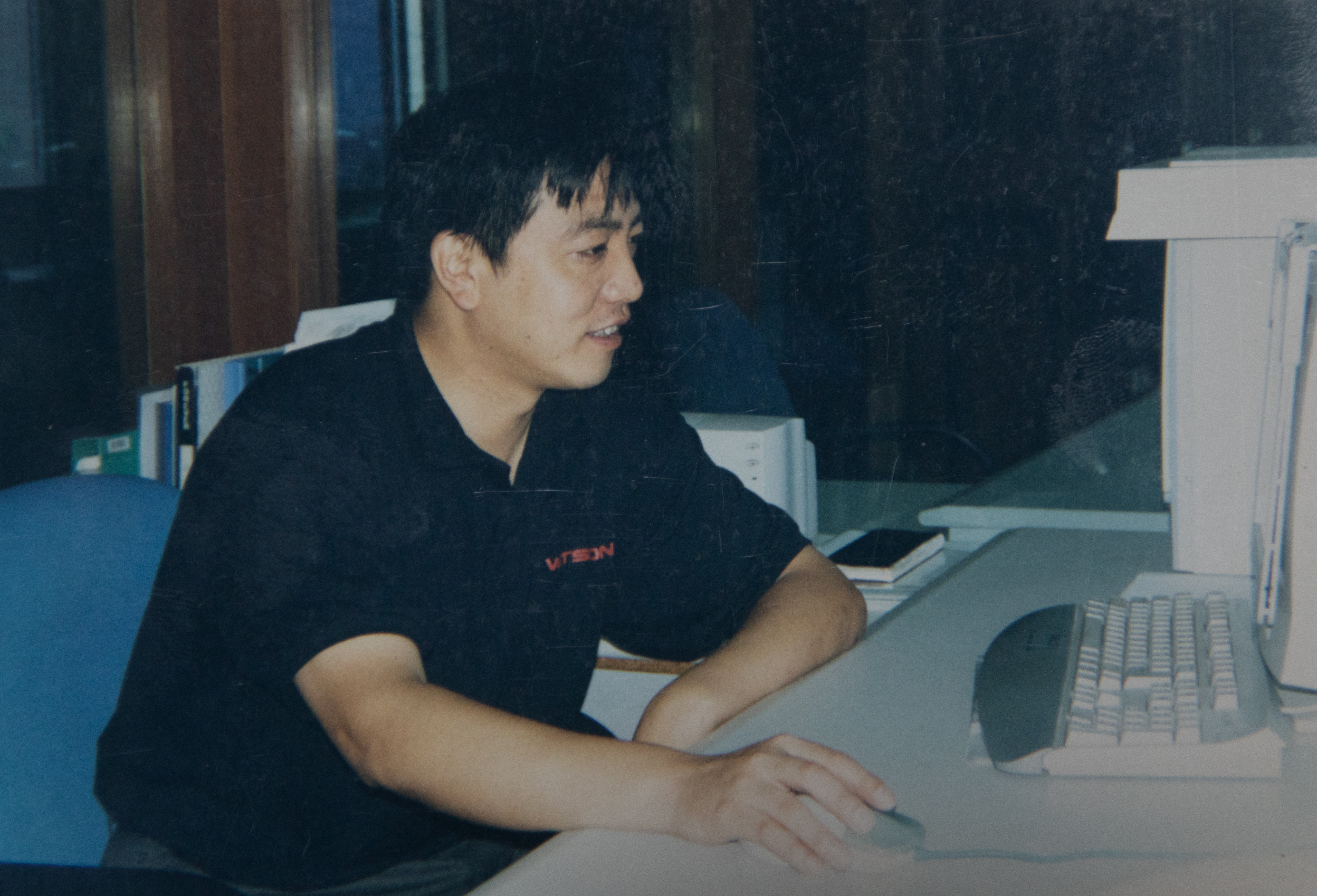 ΰ�¹���(victor1946)�ٷ���վ-Officials Website