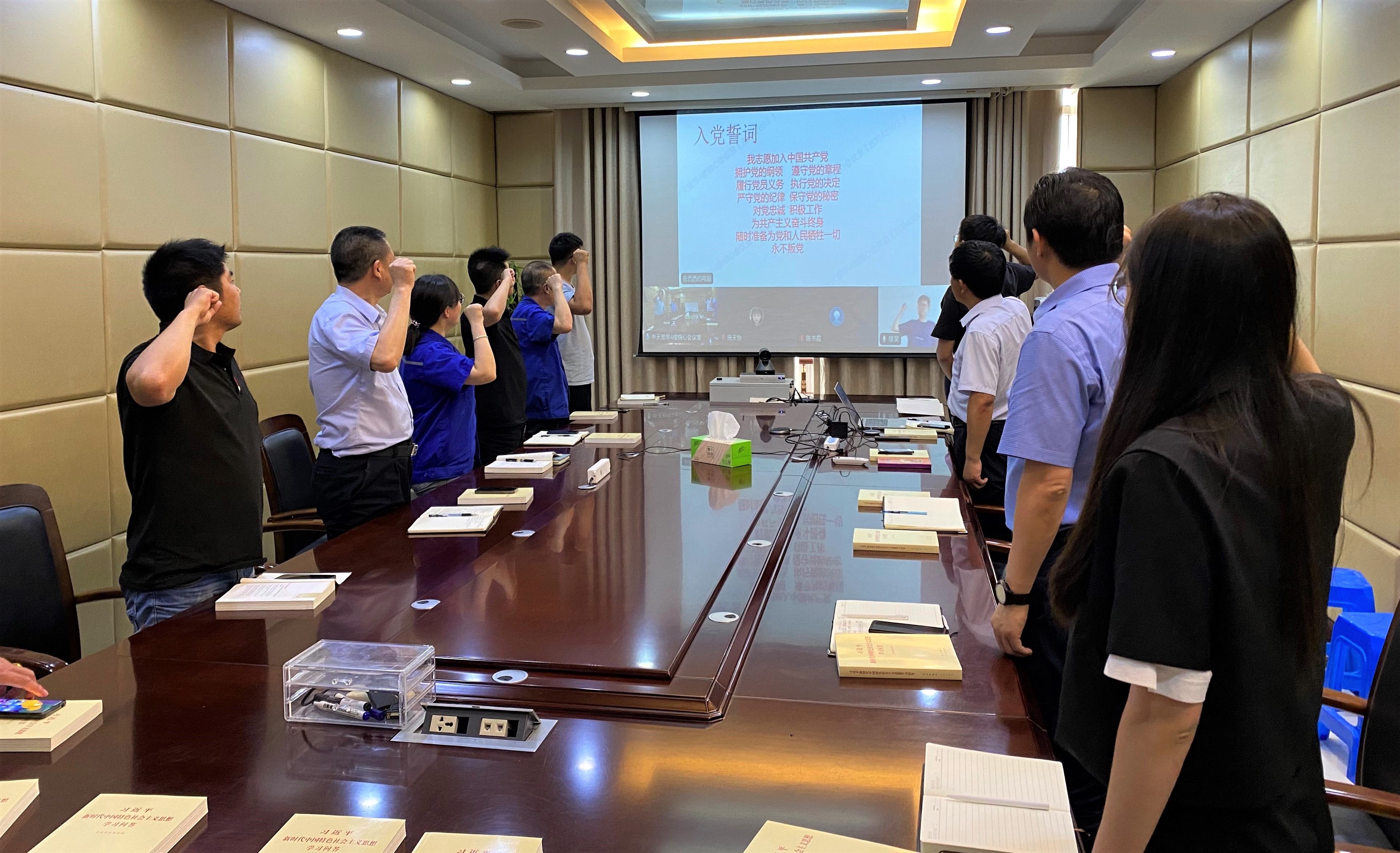 ΰ�¹���(victor1946)�ٷ���վ-Officials Website