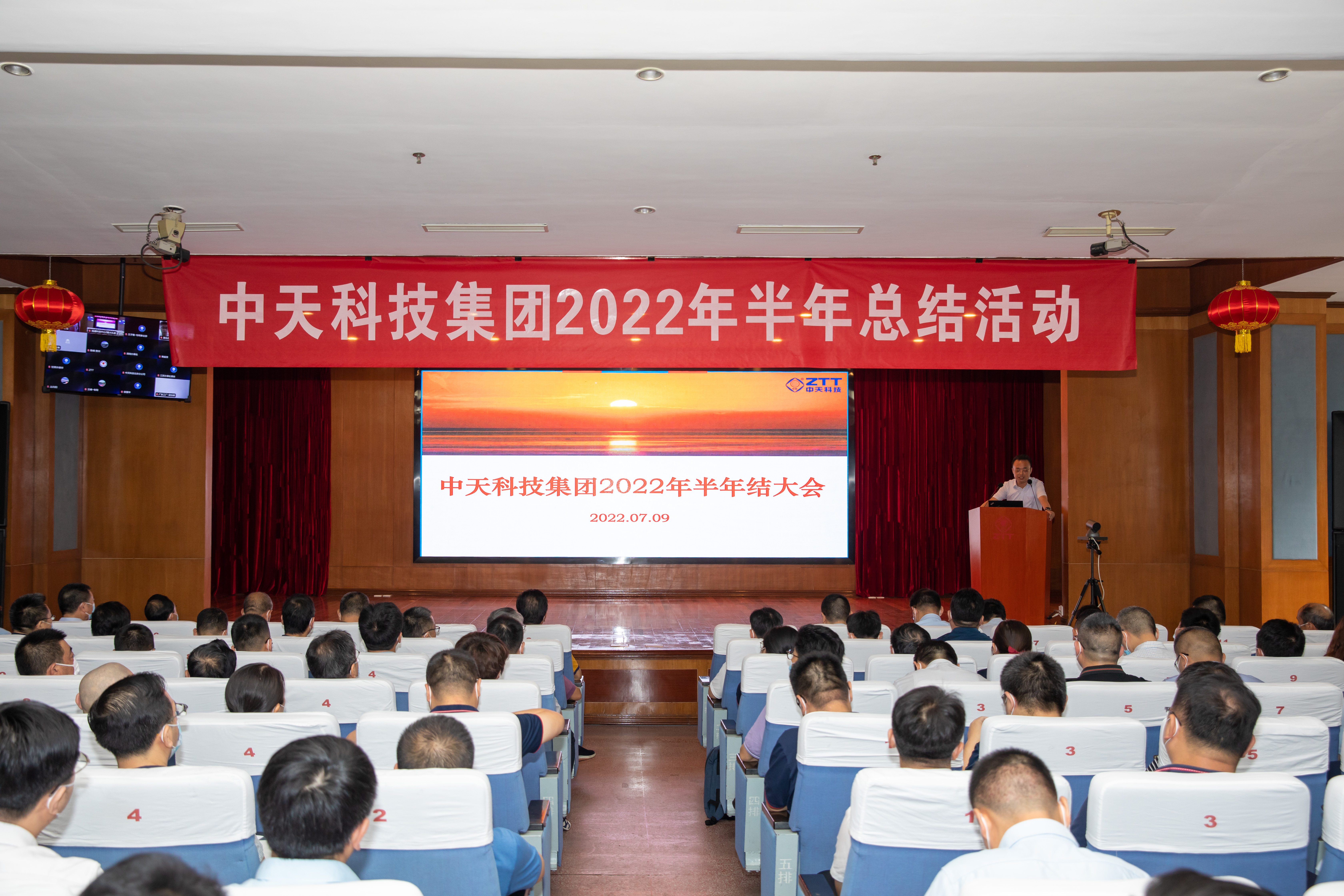 ΰ�¹���(victor1946)�ٷ���վ-Officials Website