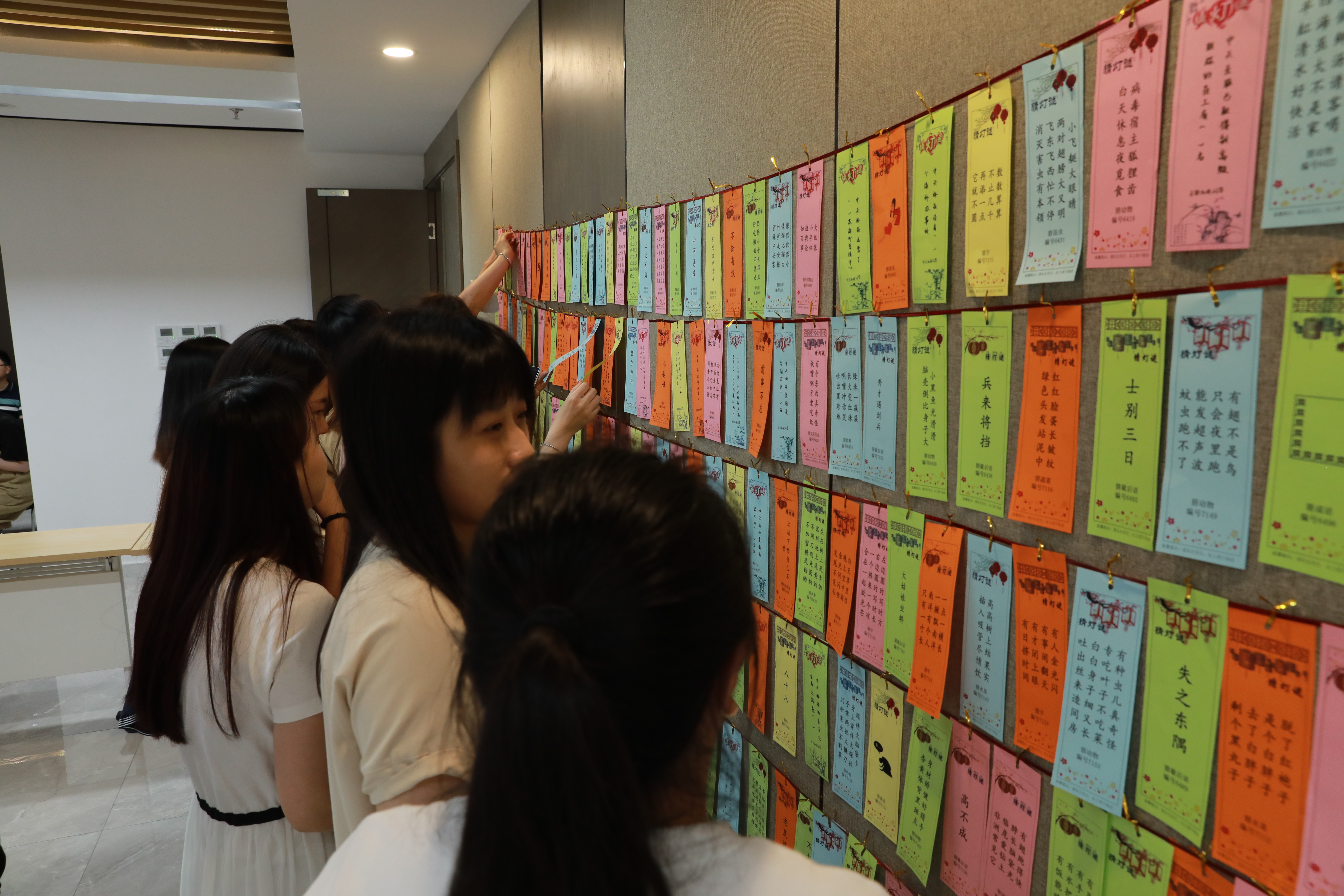 ΰ�¹���(victor1946)�ٷ���վ-Officials Website