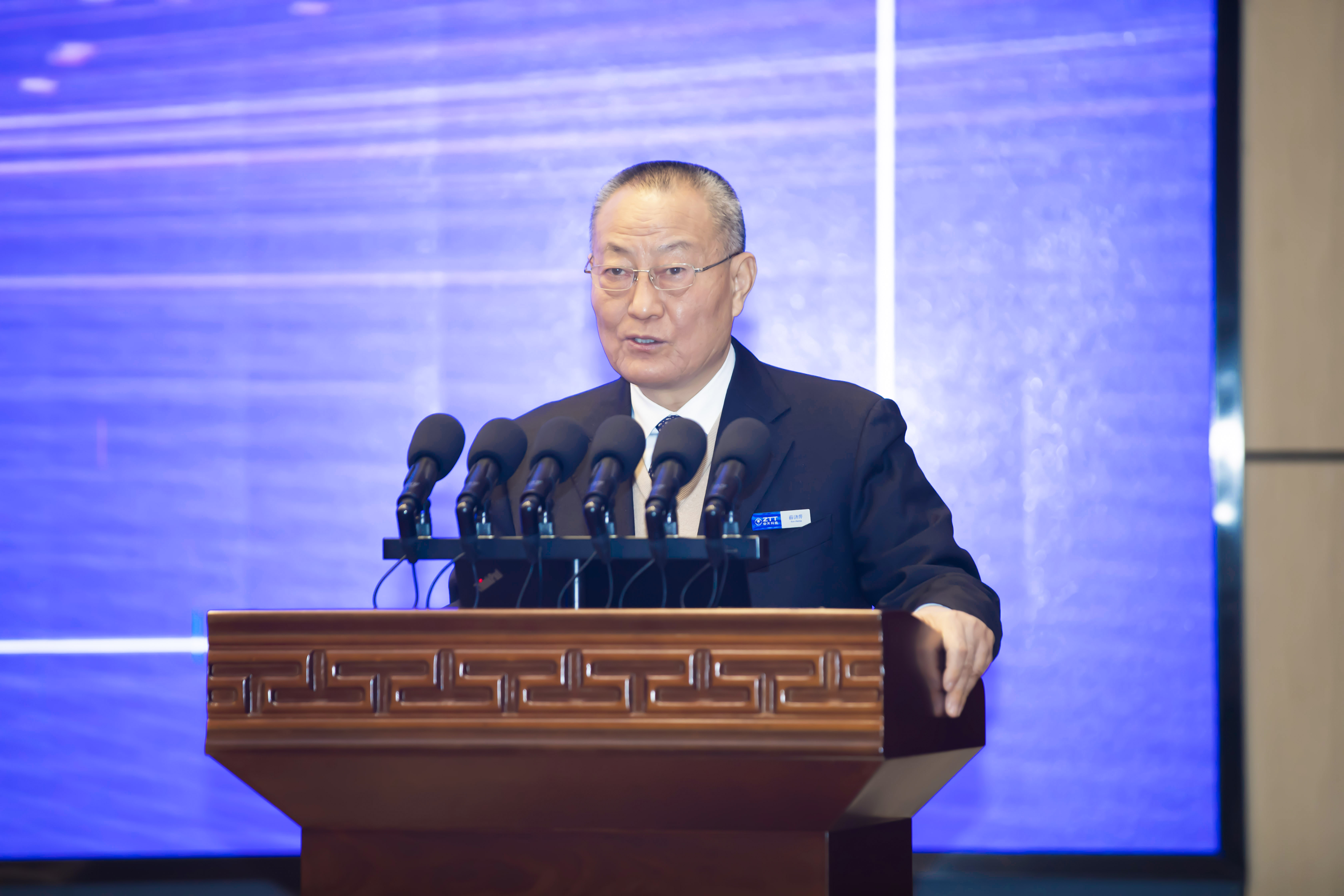 ΰ�¹���(victor1946)�ٷ���վ-Officials Website