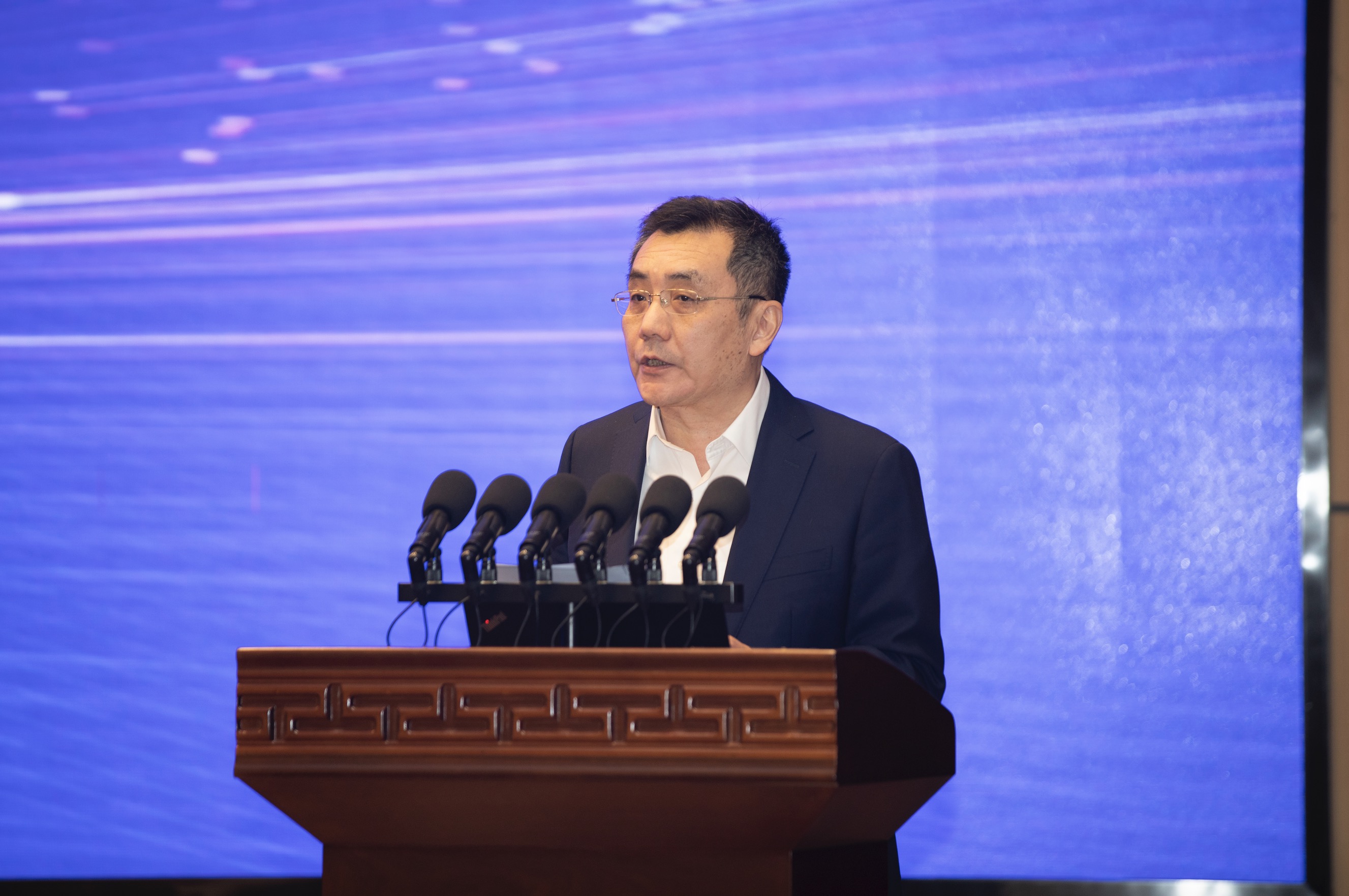 ΰ�¹���(victor1946)�ٷ���վ-Officials Website