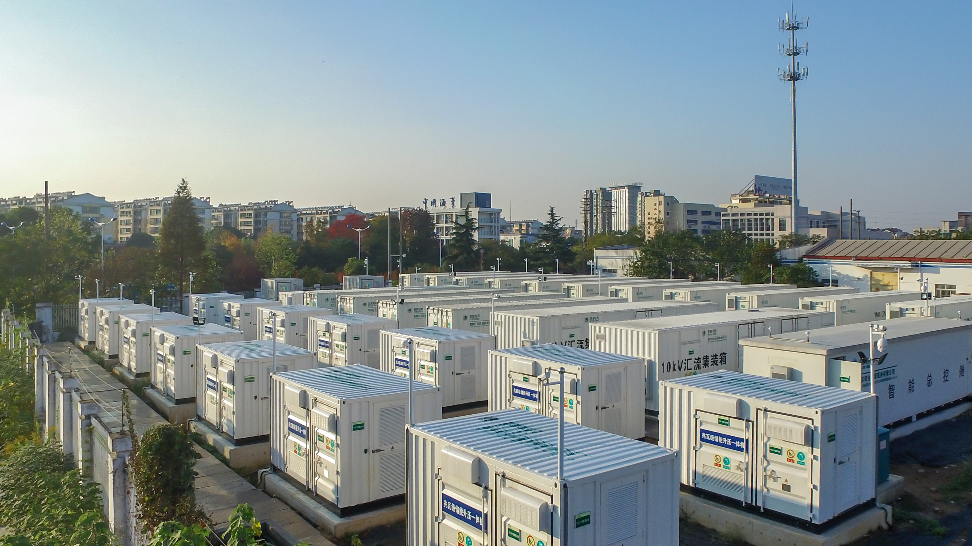 ΰ�¹���(victor1946)�ٷ���վ-Officials Website