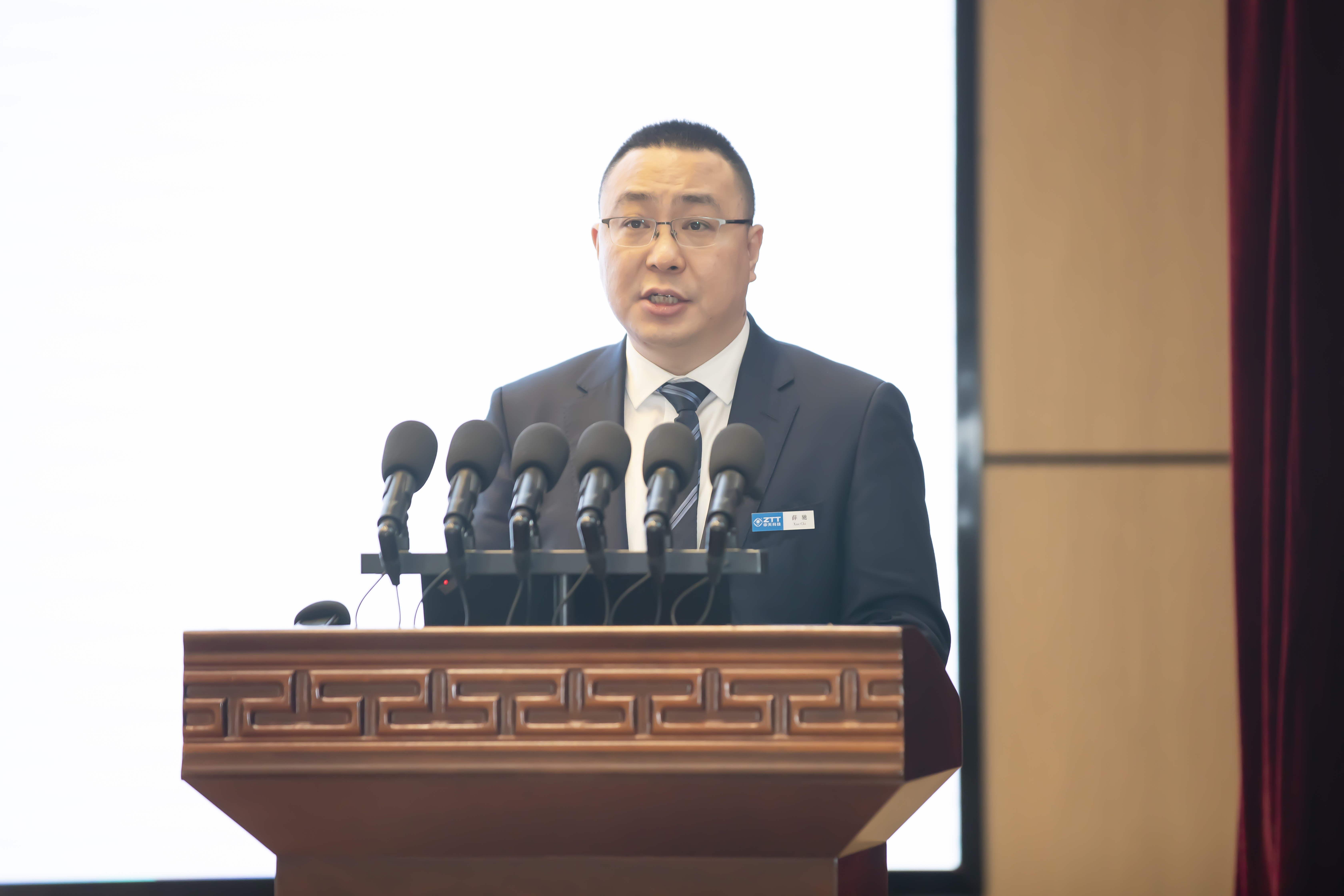 ΰ�¹���(victor1946)�ٷ���վ-Officials Website