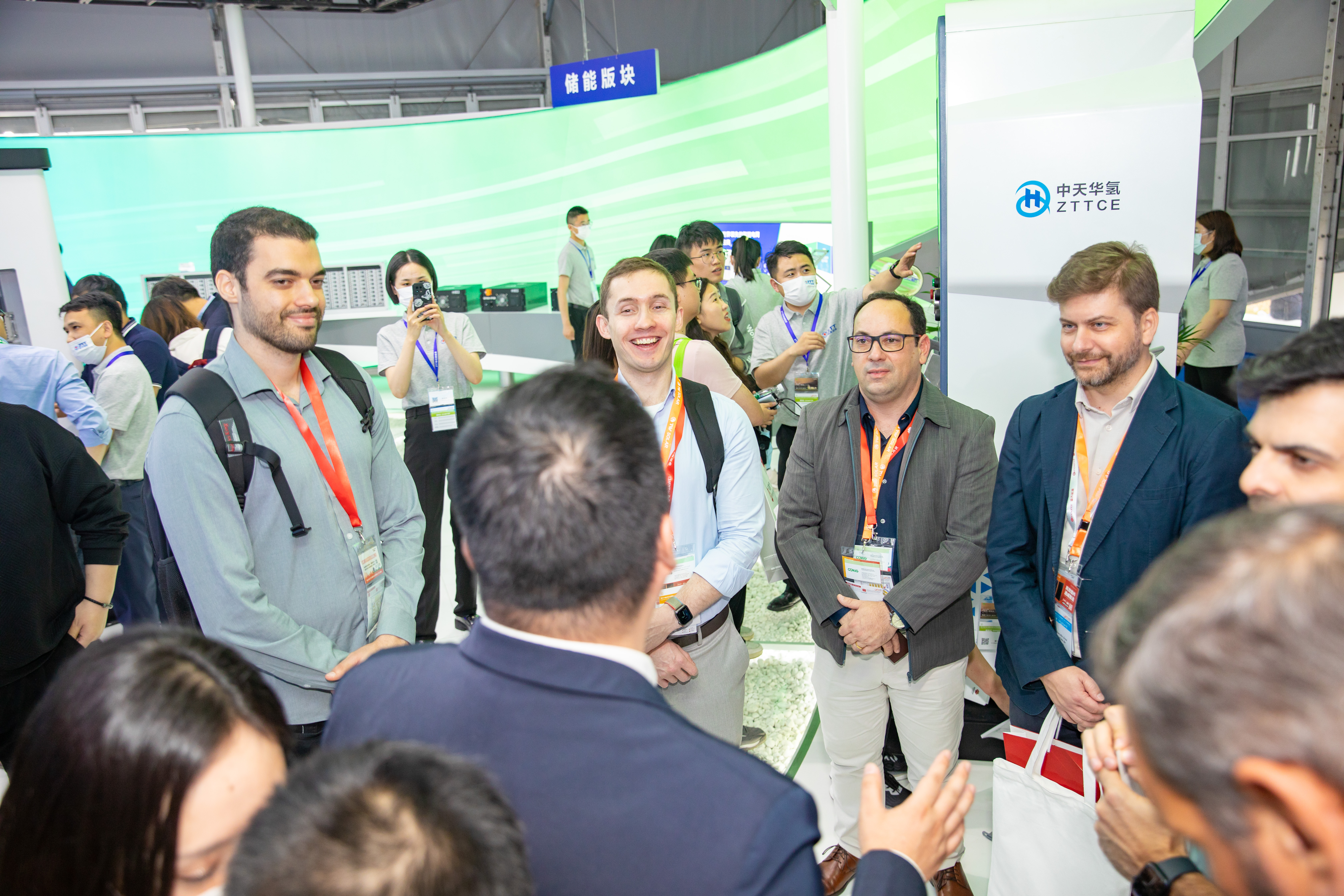 ΰ�¹���(victor1946)�ٷ���վ-Officials Website