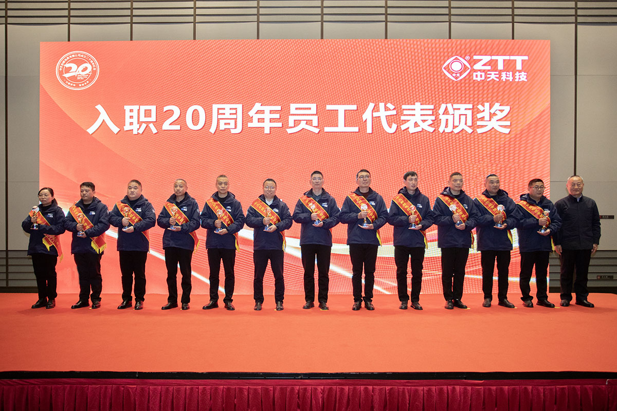 ΰ�¹���(victor1946)�ٷ���վ-Officials Website