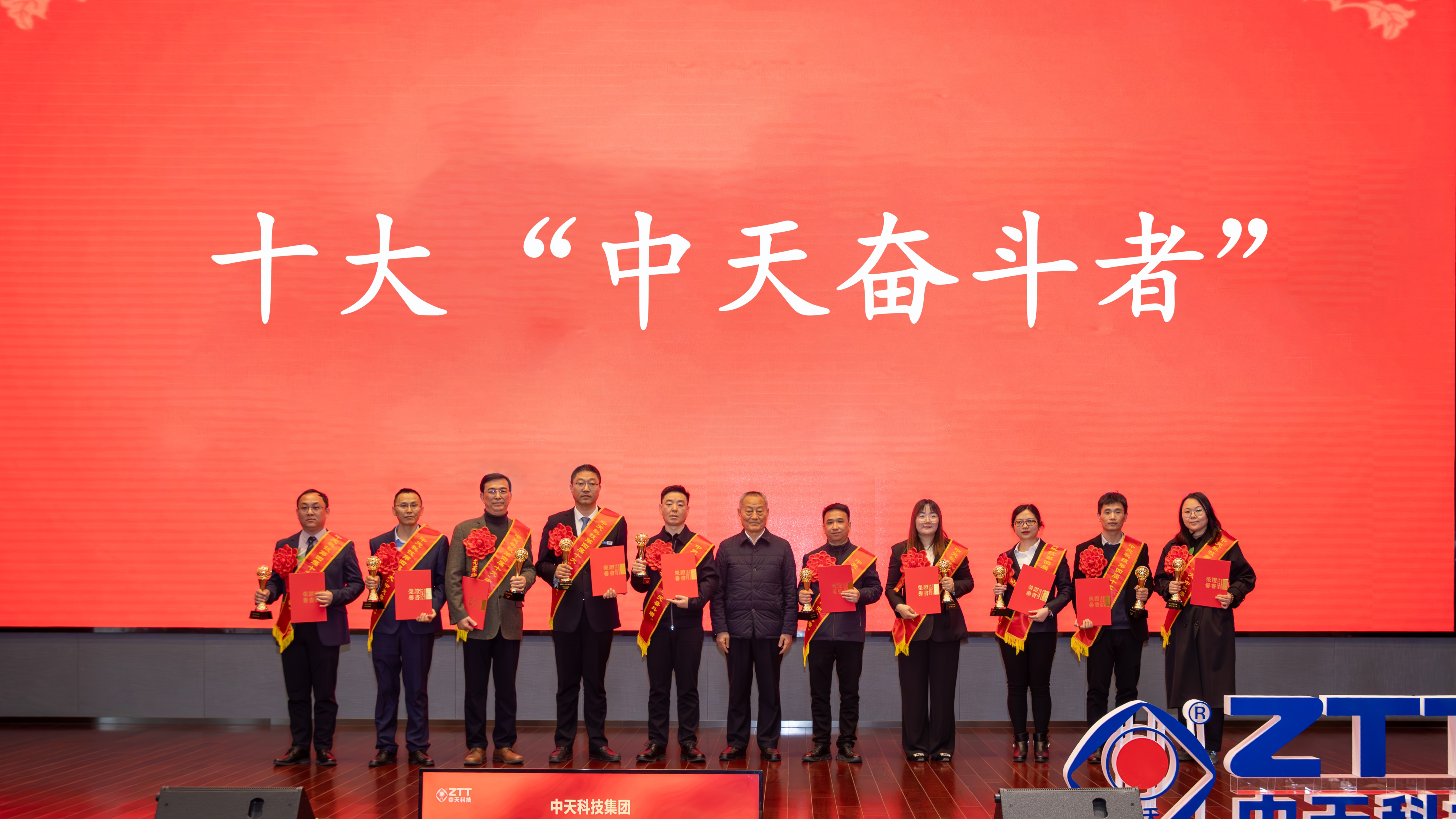 ΰ�¹���(victor1946)�ٷ���վ-Officials Website