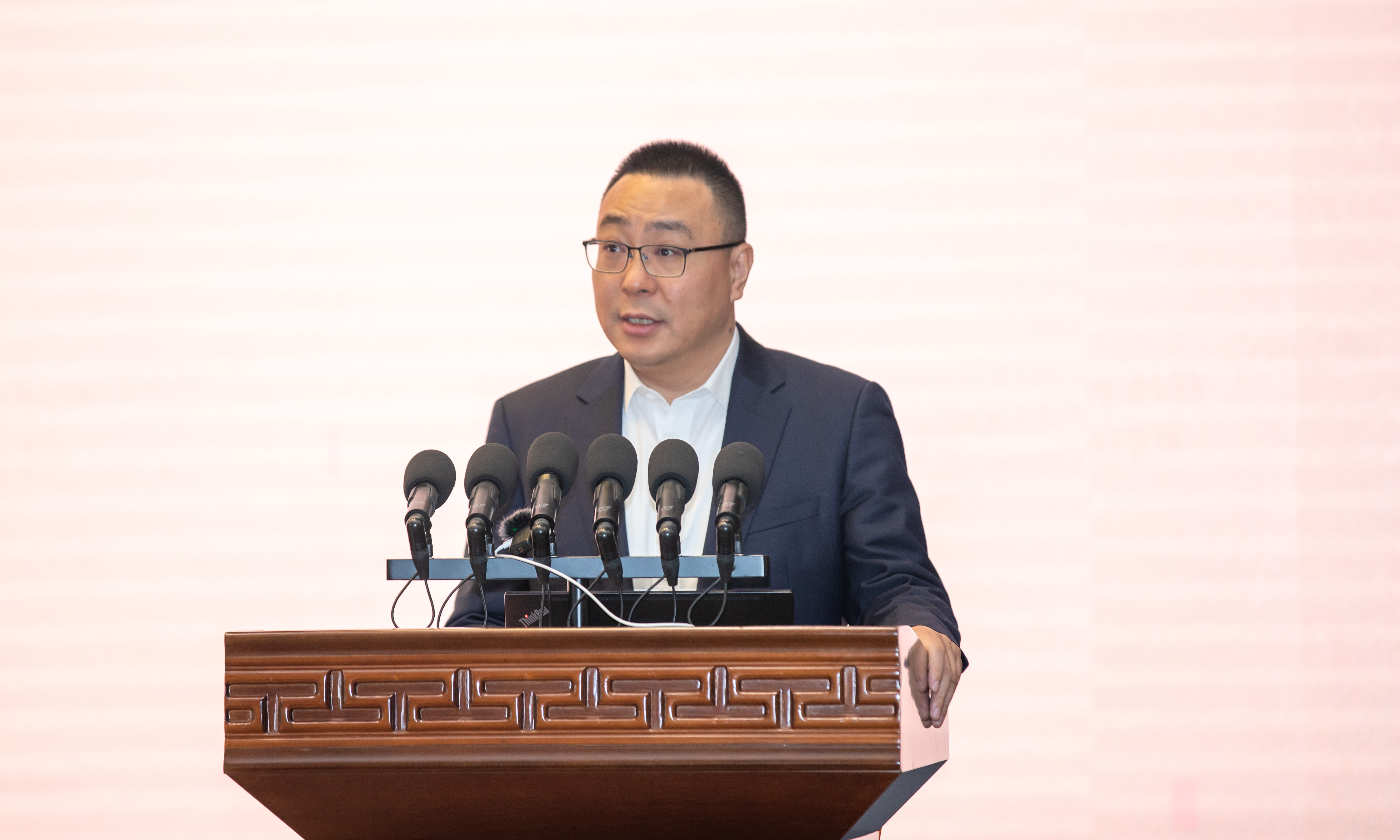 ΰ�¹���(victor1946)�ٷ���վ-Officials Website