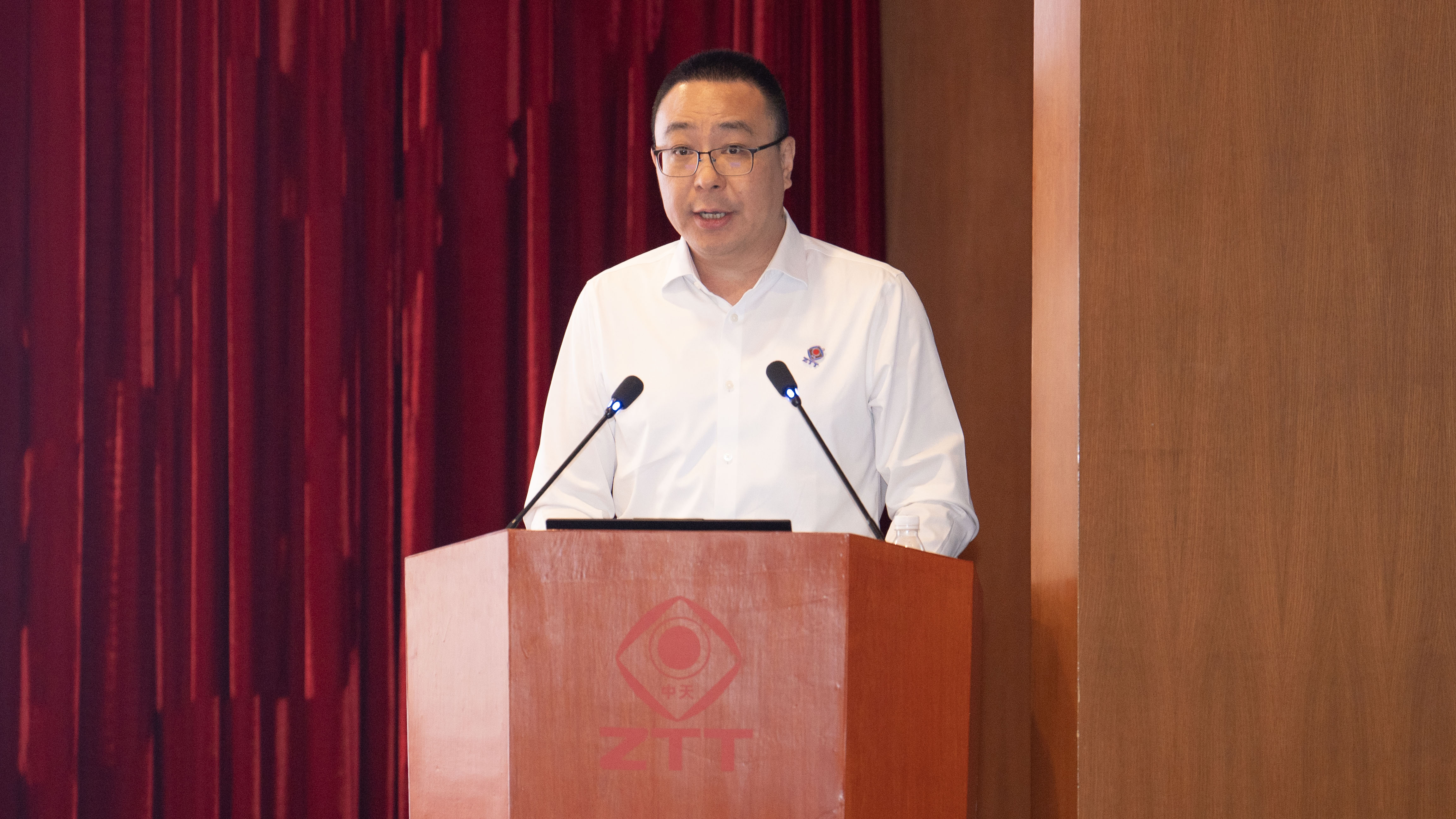 ΰ�¹���(victor1946)�ٷ���վ-Officials Website