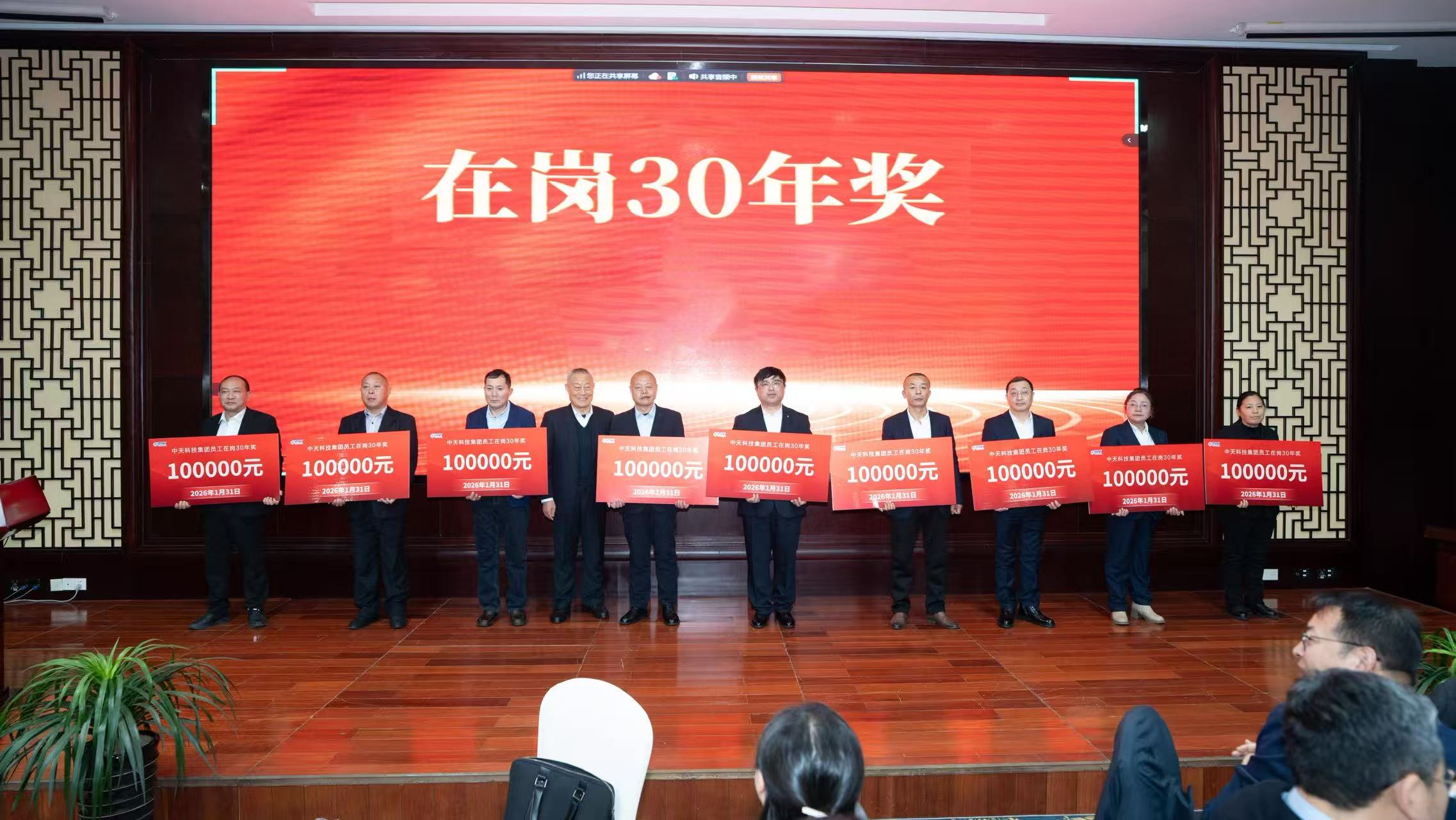 ΰ�¹���(victor1946)�ٷ���վ-Officials Website