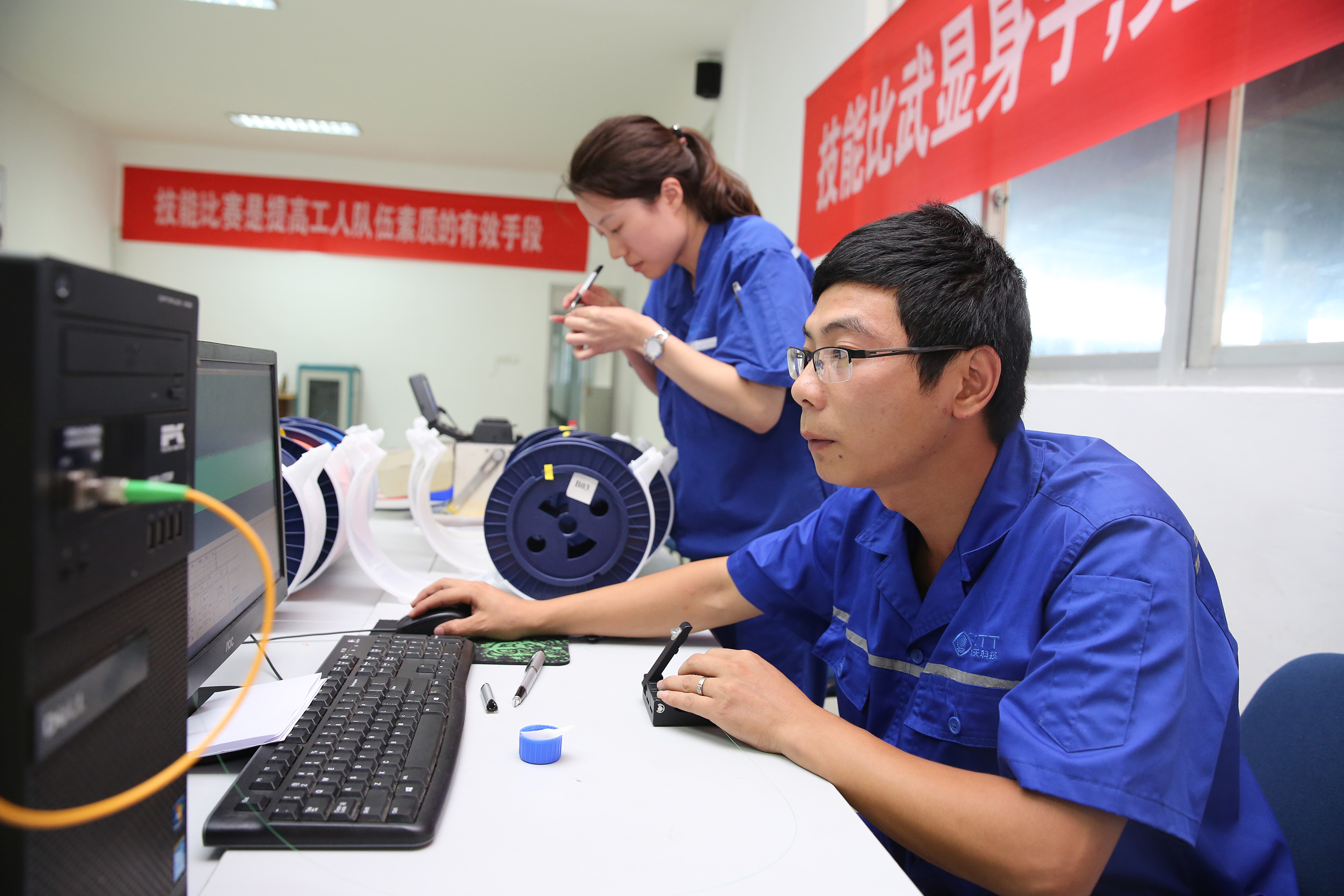 ΰ�¹���(victor1946)�ٷ���վ-Officials Website