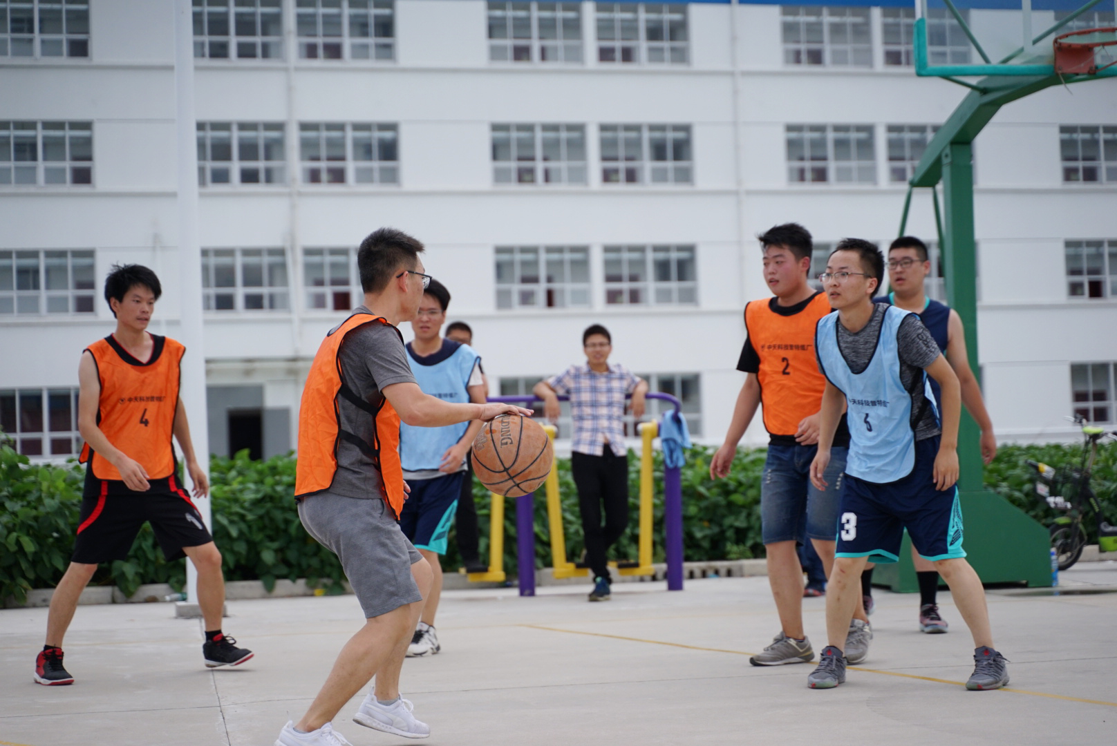 ΰ�¹���(victor1946)�ٷ���վ-Officials Website