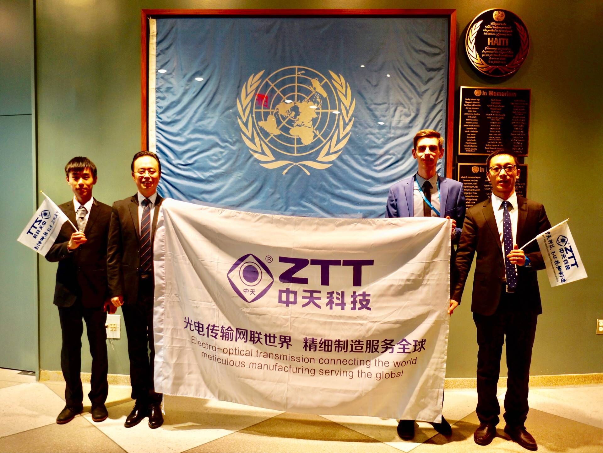 ΰ�¹���(victor1946)�ٷ���վ-Officials Website