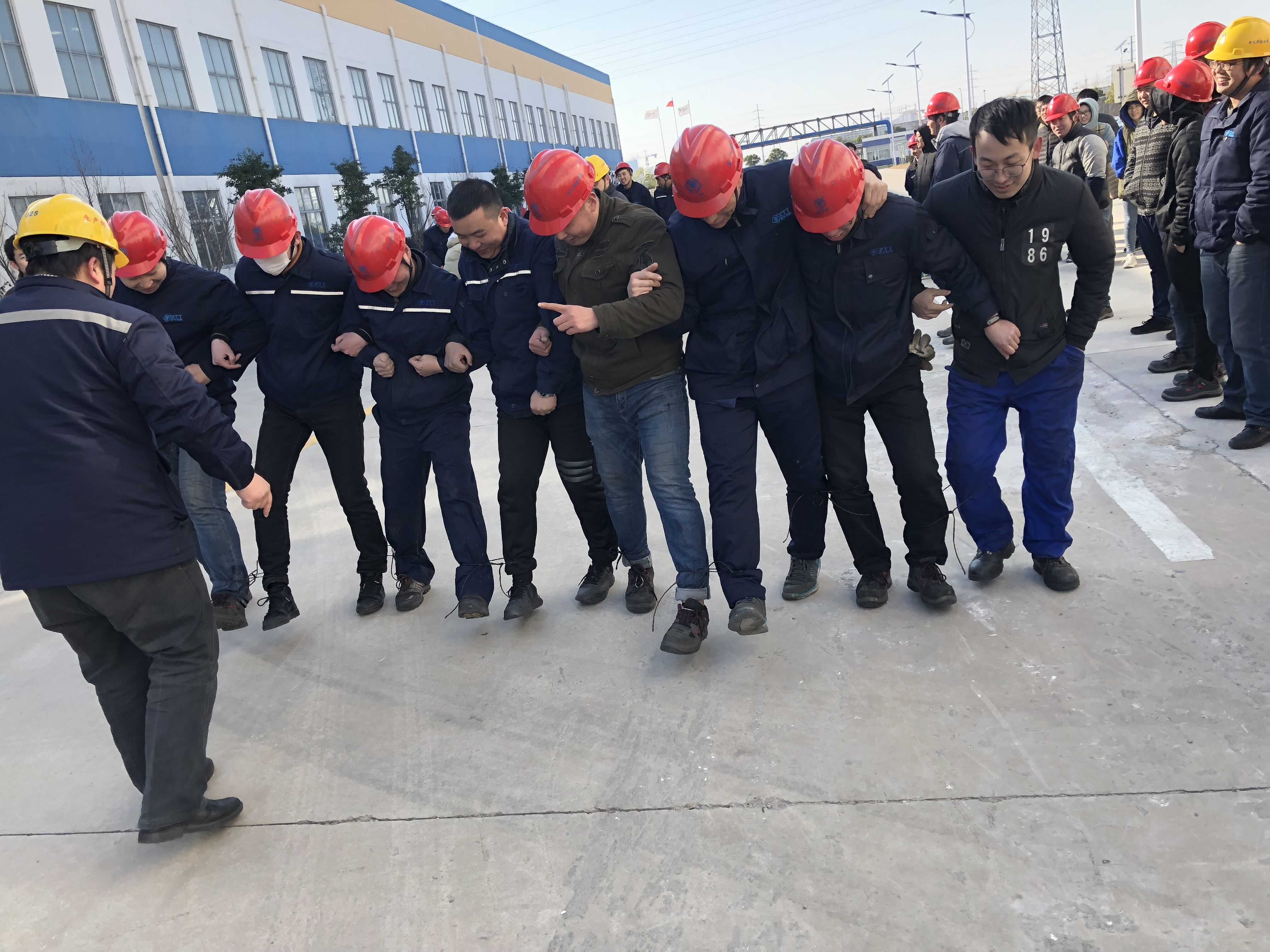 ΰ�¹���(victor1946)�ٷ���վ-Officials Website