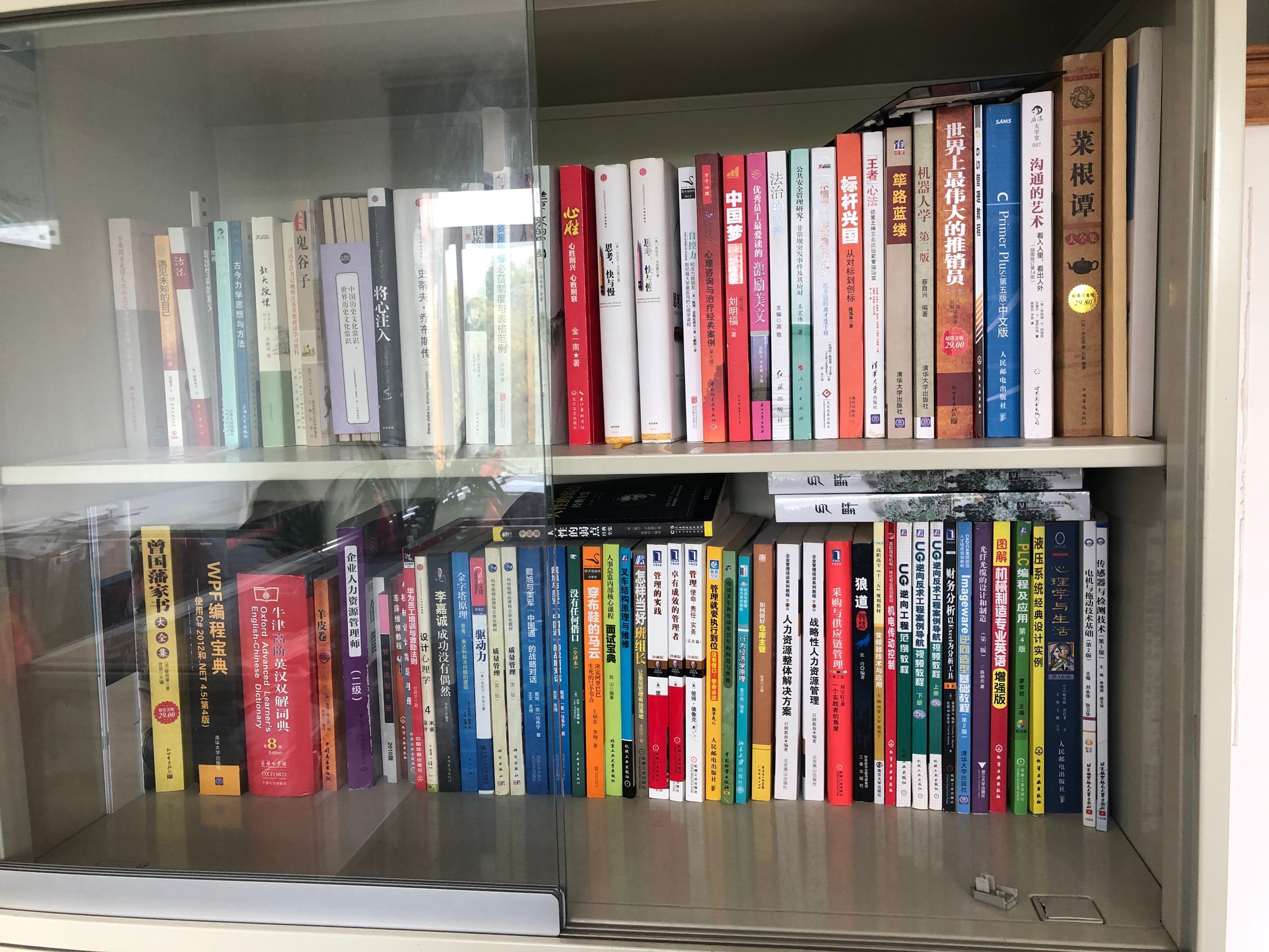 ΰ�¹���(victor1946)�ٷ���վ-Officials Website