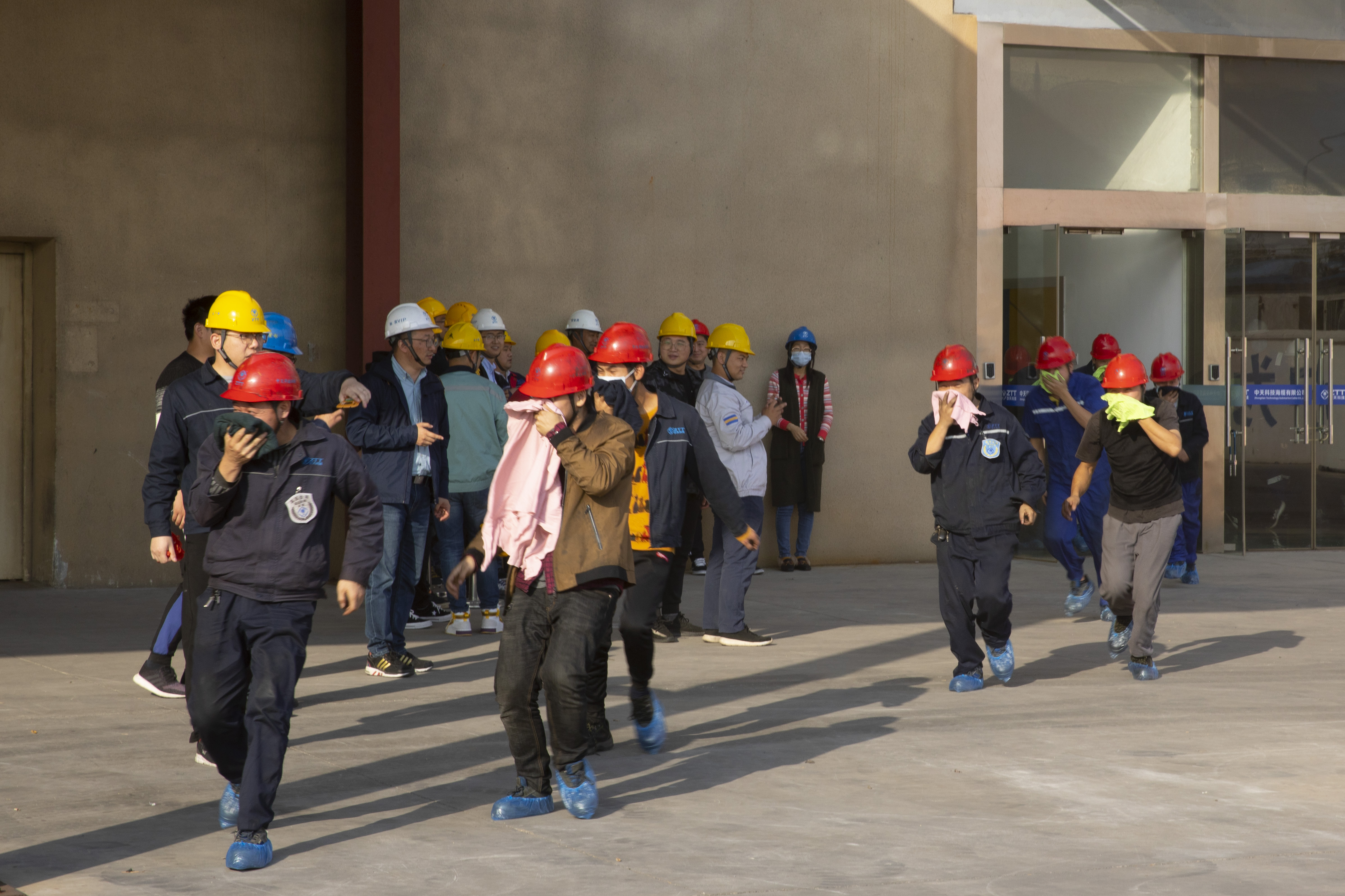 ΰ�¹���(victor1946)�ٷ���վ-Officials Website