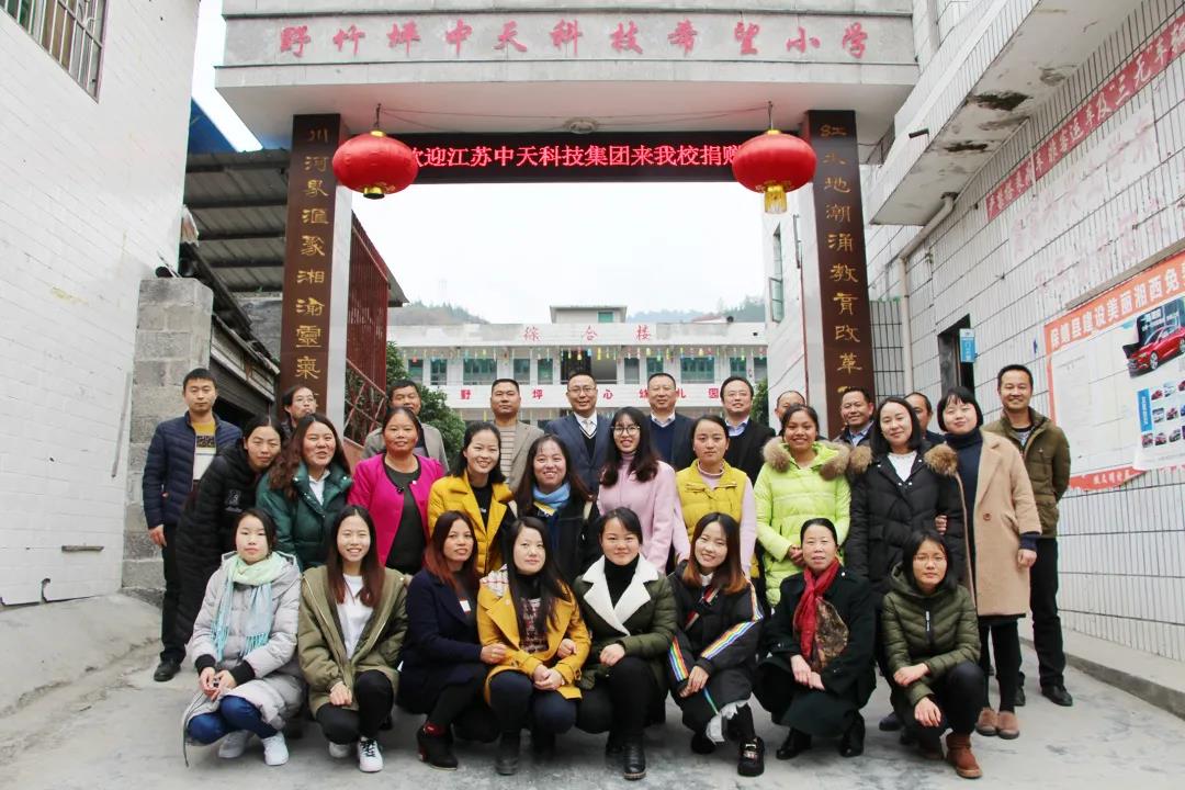 ΰ�¹���(victor1946)�ٷ���վ-Officials Website