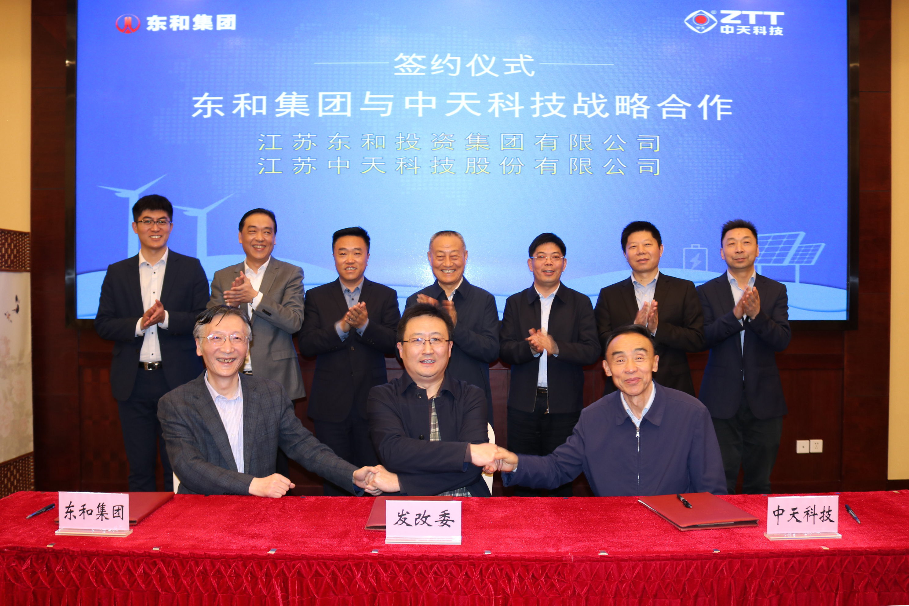 ΰ�¹���(victor1946)�ٷ���վ-Officials Website